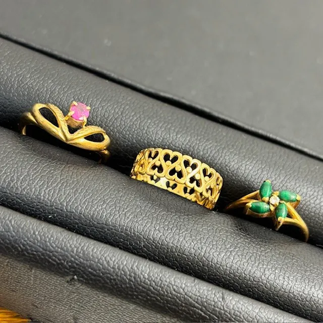 本日は【K18&PT900 指輪】をお買取いたしました。